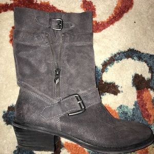 Gray Fergie mid boots
